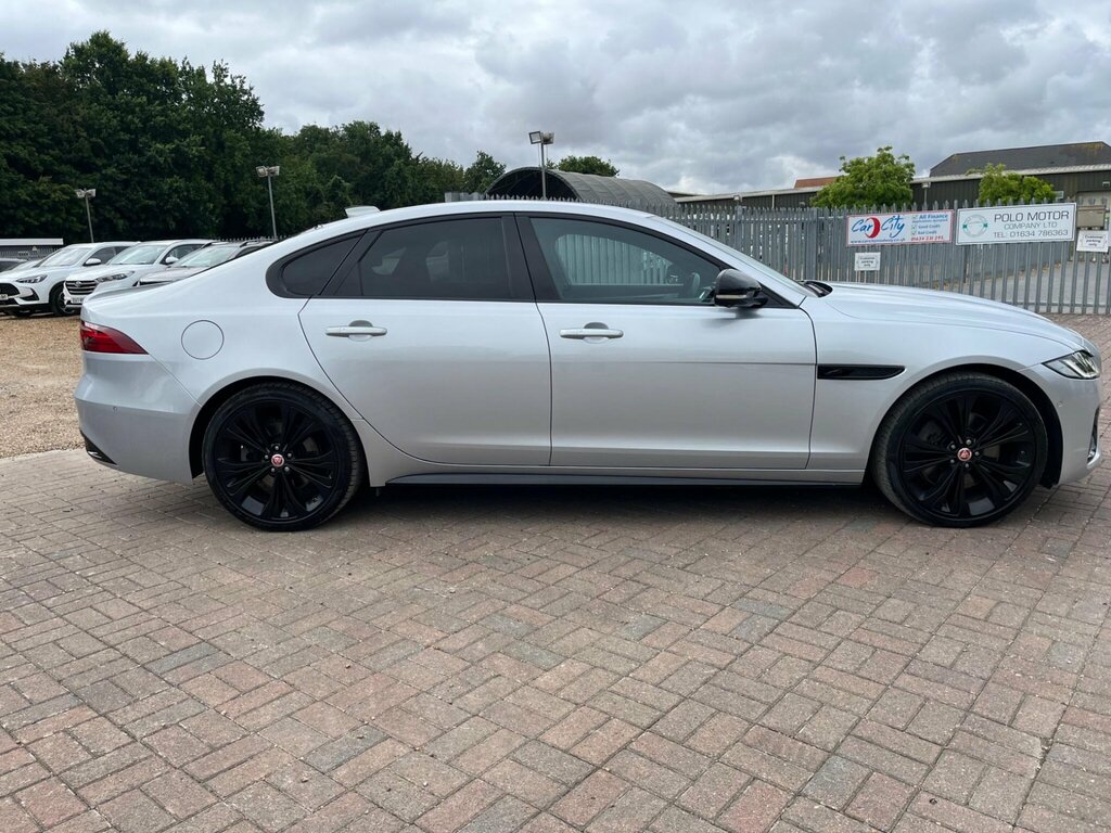 Jaguar XF 2.0 P250i R-dynamic Se Euro 6 Ss GK21DWE Silver #2