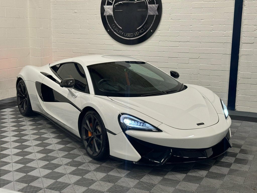 McLaren 540C 3.8T V8 Ssg Euro 6 S S White #4
