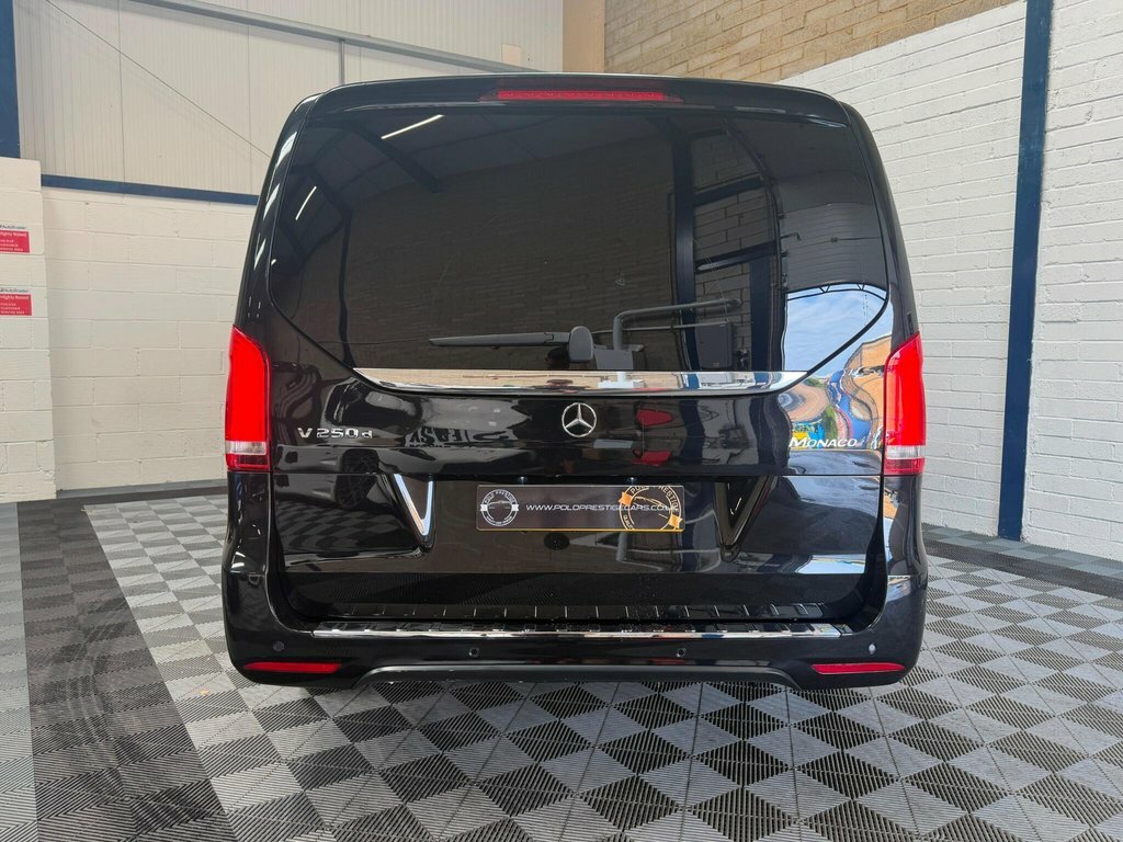 Mercedes-Benz V Class 2.2 V250d Amg Line Mpv G-tronic Euro 6 Grey #12