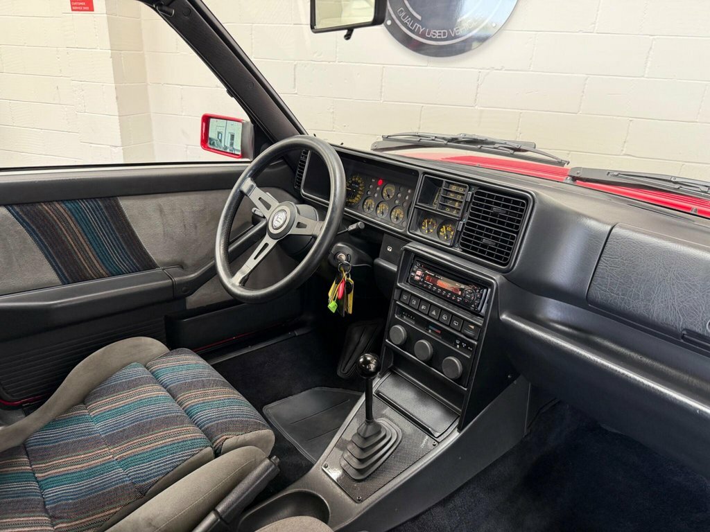 Lancia Delta 2.0 2000 Hf Integrale Hatchback  #3