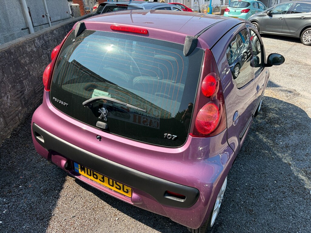 Peugeot 107 1.0 Active Purple #4