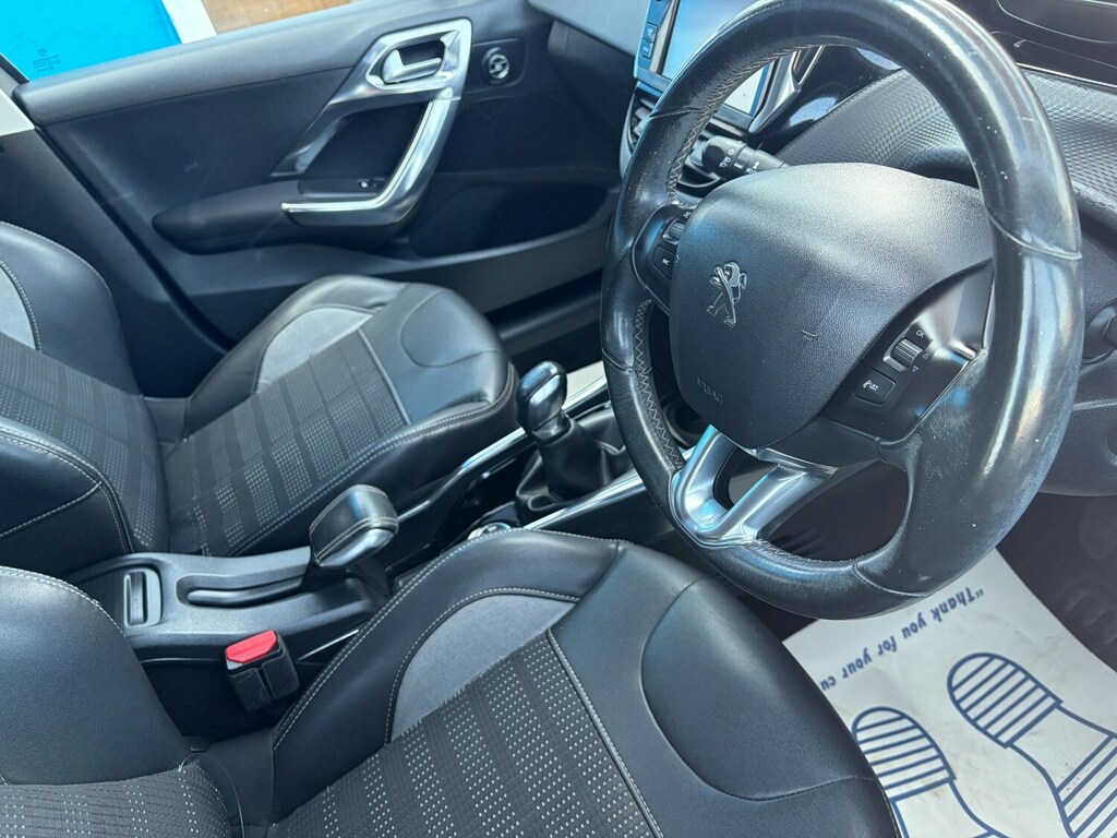 Peugeot 2008 1.2 Vti Active White #7
