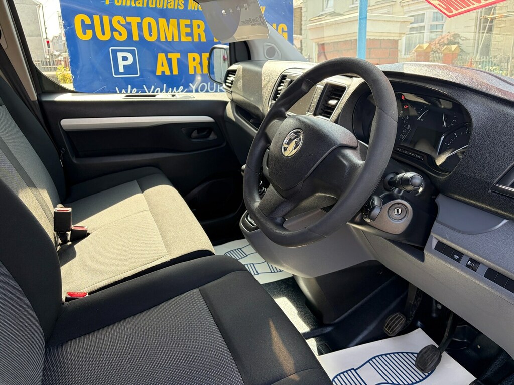 Vauxhall Vivaro Panel Van 1.6 Cdti 2900 Sportive 201919 White #10