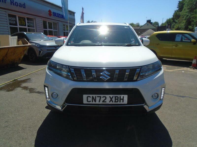 Suzuki Vitara 1.5 Sz-t Ags Euro 6 Ss White #2