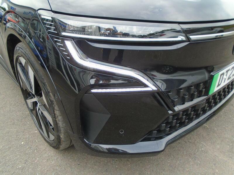 Renault Megane E-Tech 60Kwh Techno Optimum Charge  #5