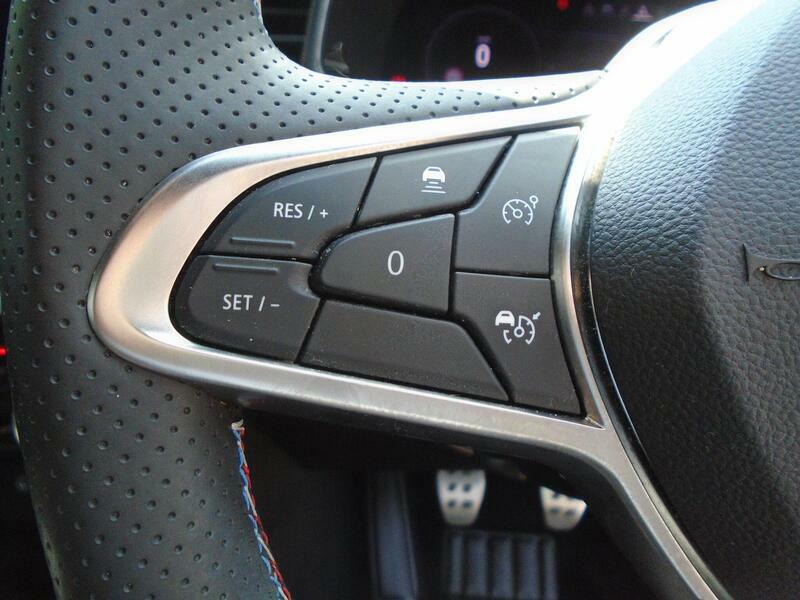 Renault Clio 1.6 E-tech Full Hybrid 145 Esprit Alpine Grey #47
