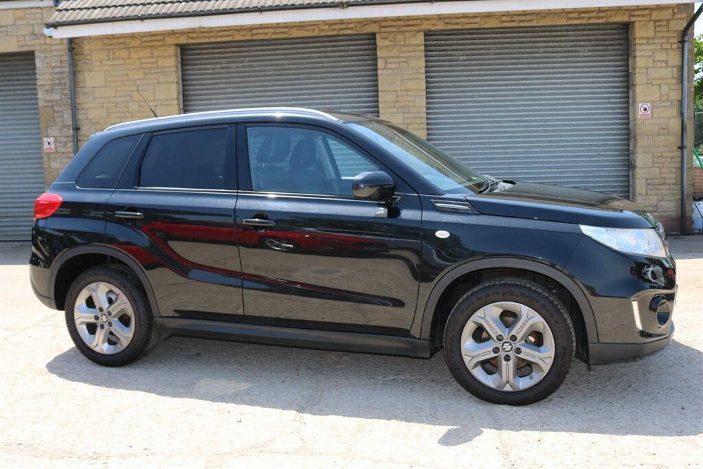 Suzuki Vitara 1.6 Sz-t Euro 6 Ss FY67NLE Black #3