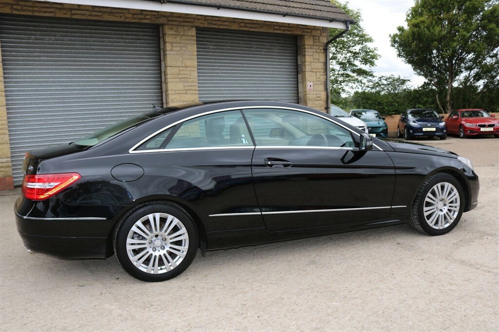 Mercedes-Benz E Class 3.0 Cdi V6 Blueefficiency Se G-tronic Euro 5 Black #5