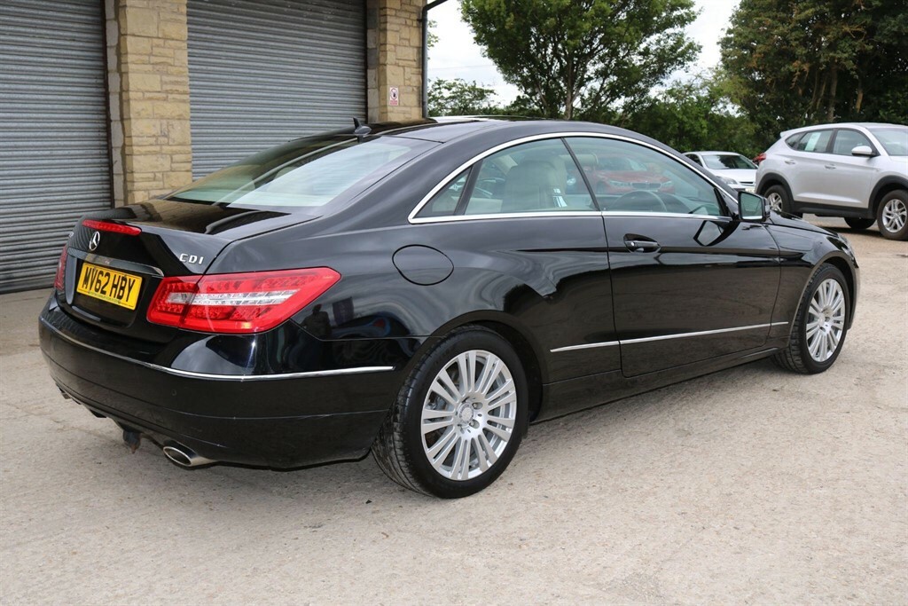 Mercedes-Benz E Class 3.0 Cdi V6 Blueefficiency Se G-tronic Euro 5 Black #6