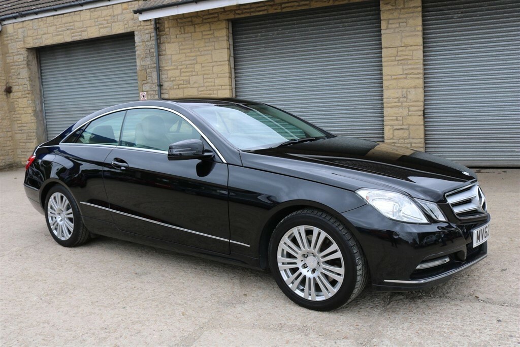 Mercedes-Benz E Class 3.0 Cdi V6 Blueefficiency Se G-tronic Euro 5 Black #2