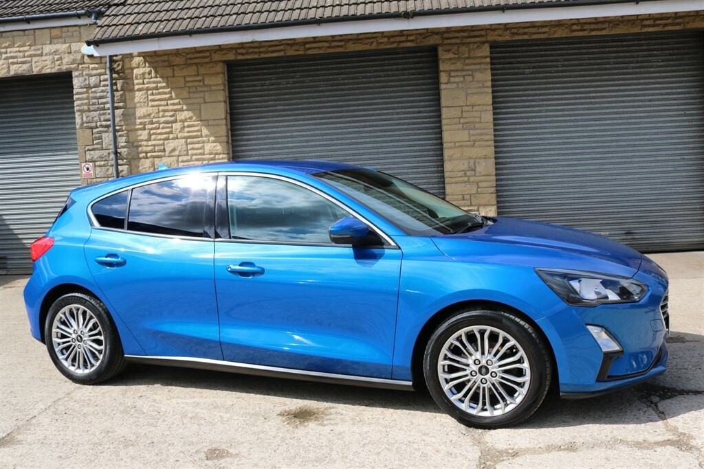 Ford Focus 1.5T Ecoboost Titanium X Euro 6 Ss MH19BHF  #3