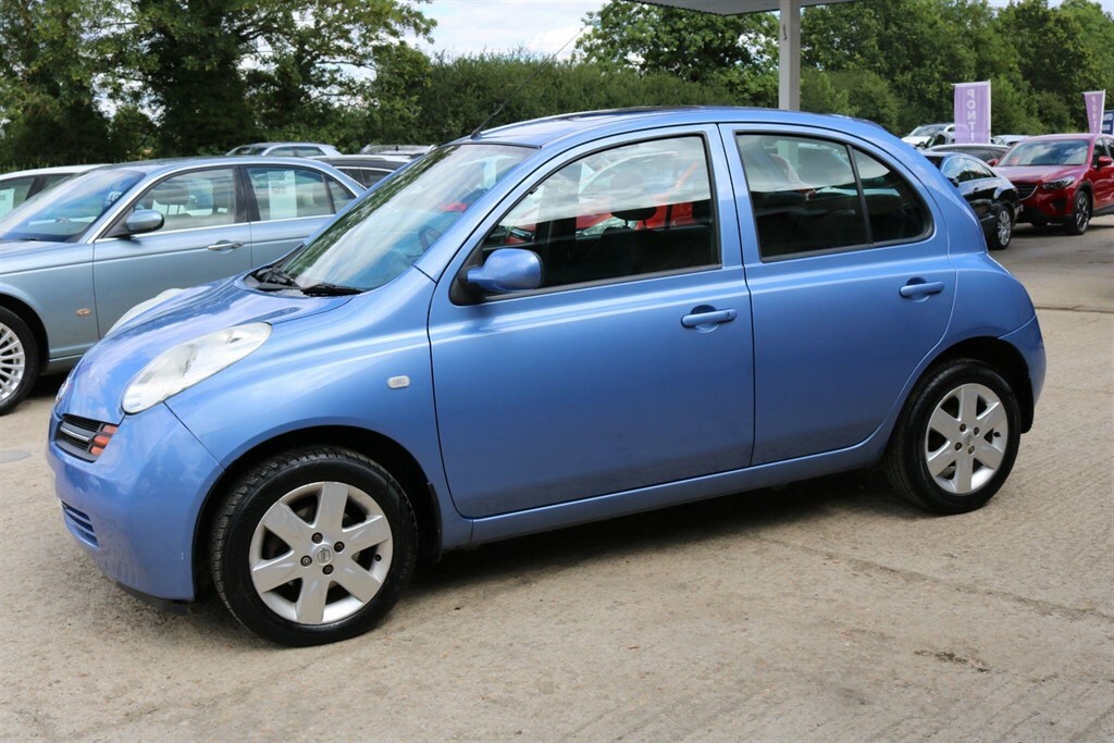 Nissan Micra Hatchback 1.2 Xs 200454 Red #13