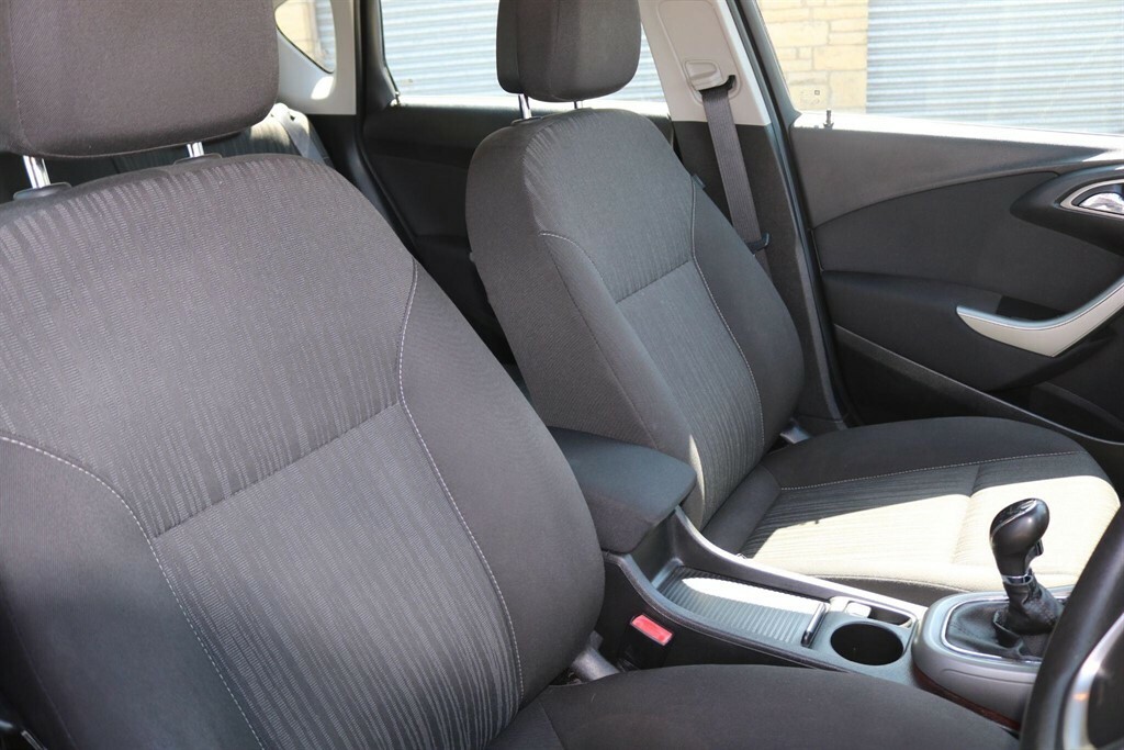 Vauxhall Astra 1.6 16V Sri Sports #18