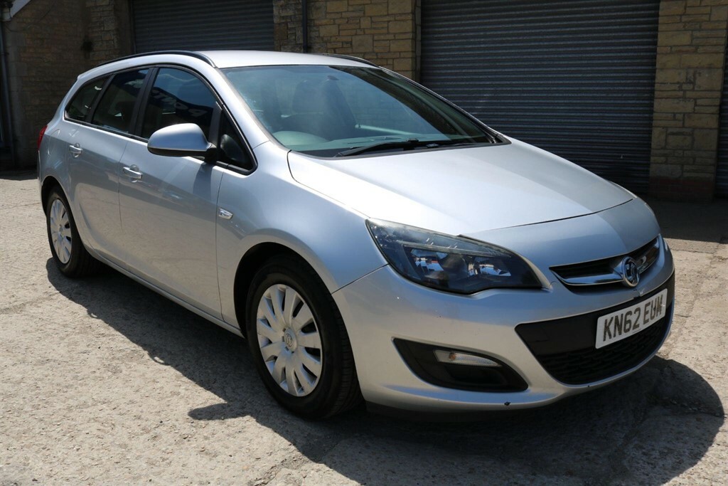 Vauxhall Astra 1.7 Cdti Ecoflex Exclusiv Sports Tourer Euro 5 S 