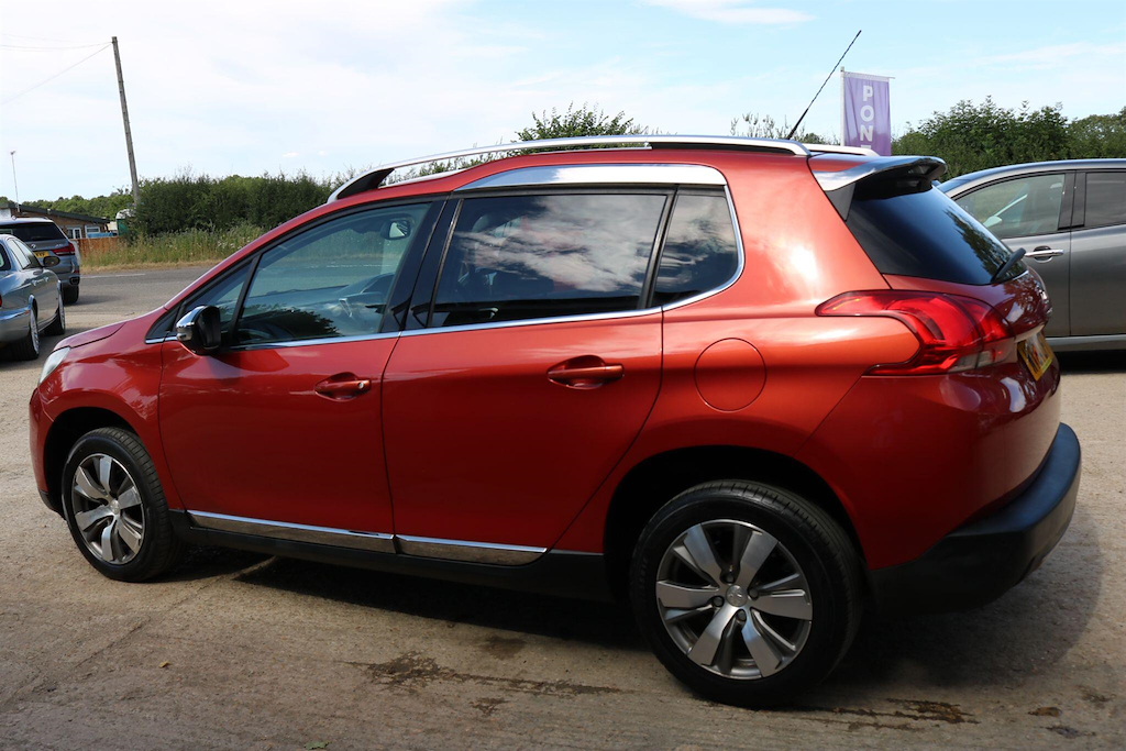 Peugeot 2008 1.6 E-hdi 115 Feline Calima Blue #11