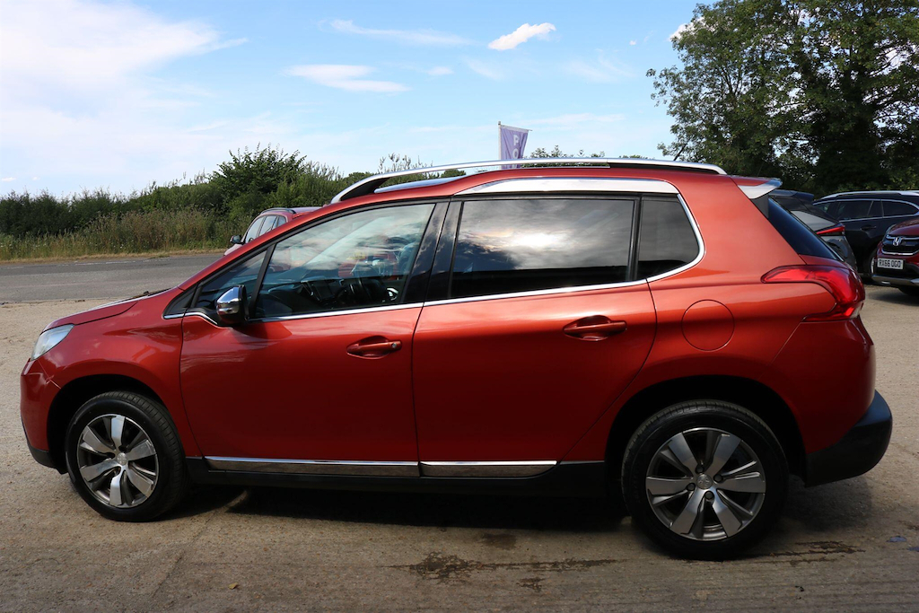 Peugeot 2008 1.6 E-hdi 115 Feline Calima Blue #12