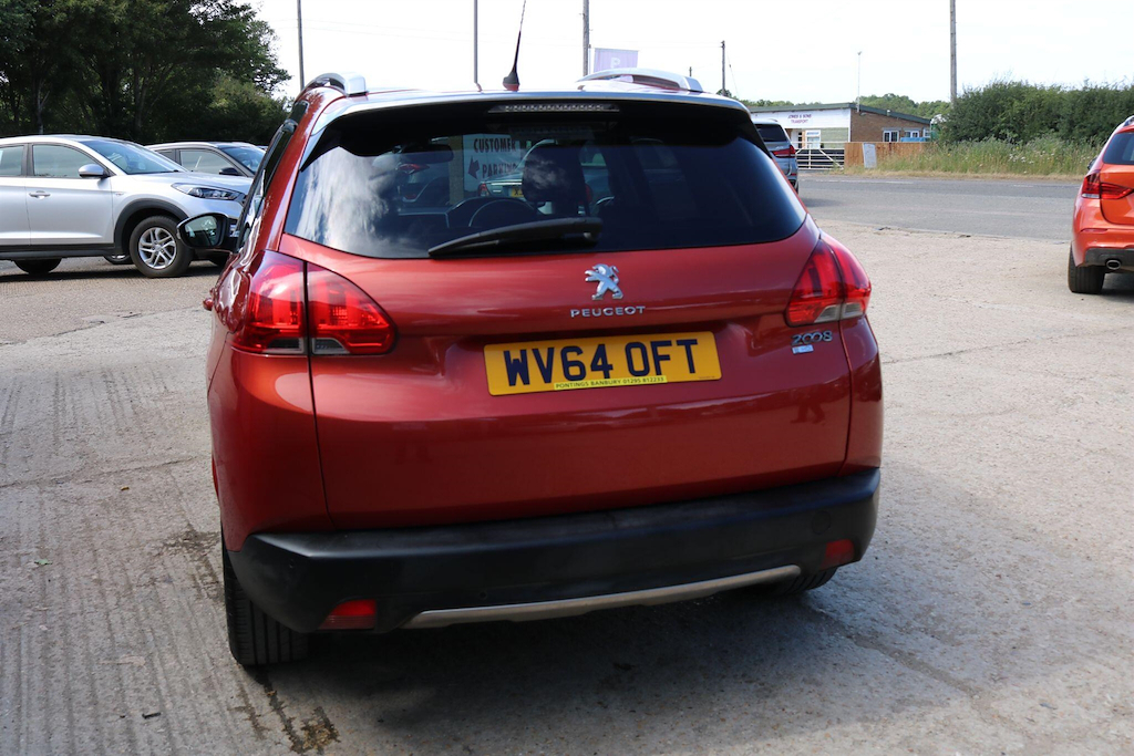 Peugeot 2008 1.6 E-hdi 115 Feline Calima Blue #9