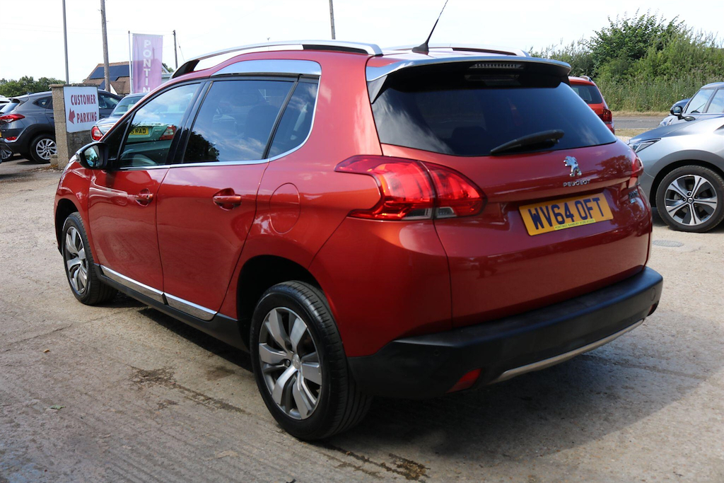 Peugeot 2008 1.6 E-hdi 115 Feline Calima Blue #10