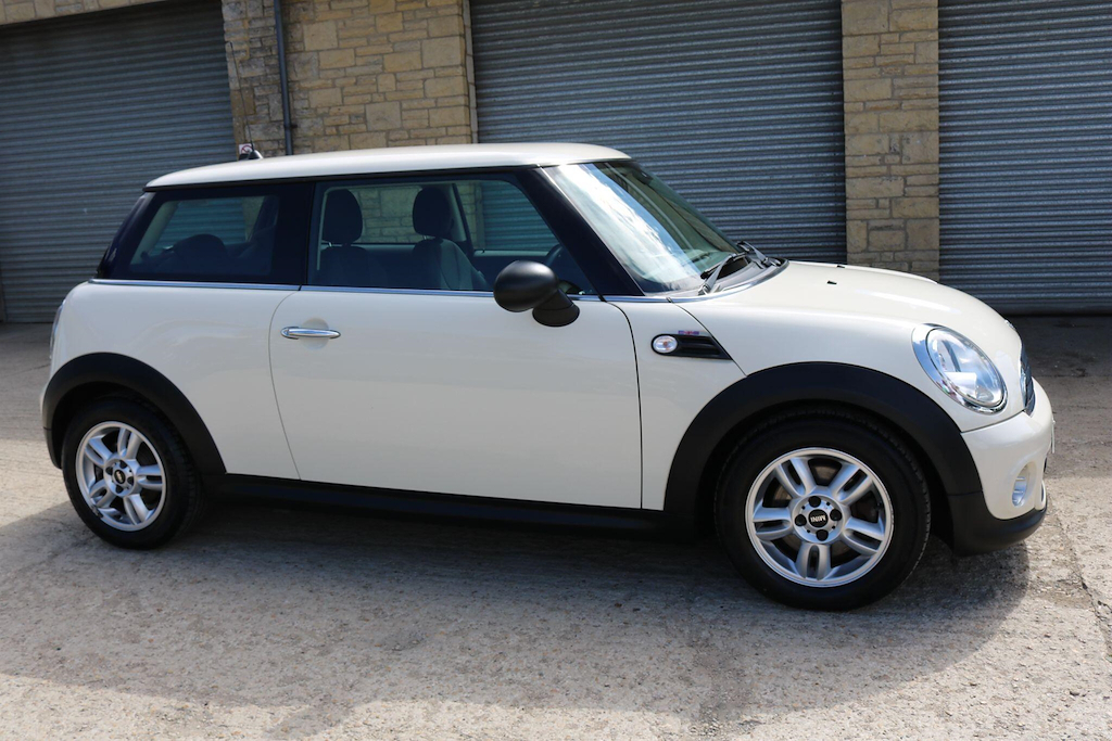 Mini Hatch 1.6 One Euro 5 AV63WBJ #3
