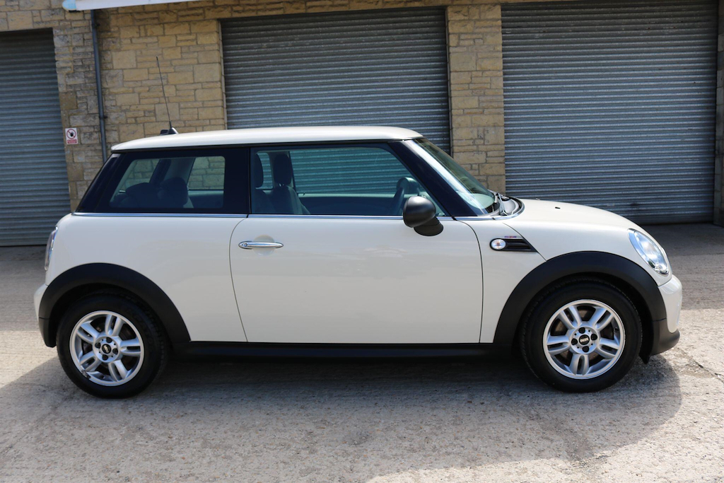 Mini Hatch 1.6 One Euro 5 AV63WBJ #4