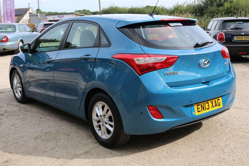 Hyundai I30 1.6 Active Tourer Euro 5 120 Ps Silver #10