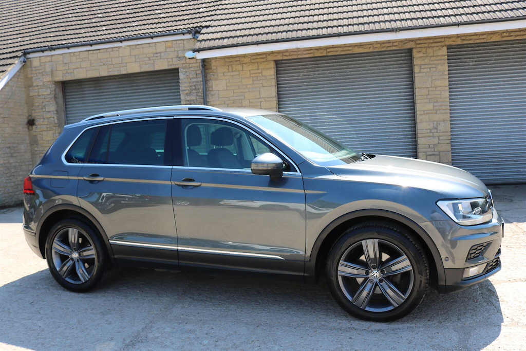 Volkswagen Tiguan 1.5 Tsi Evo Match Dsg Euro 6 Ss Grey #3