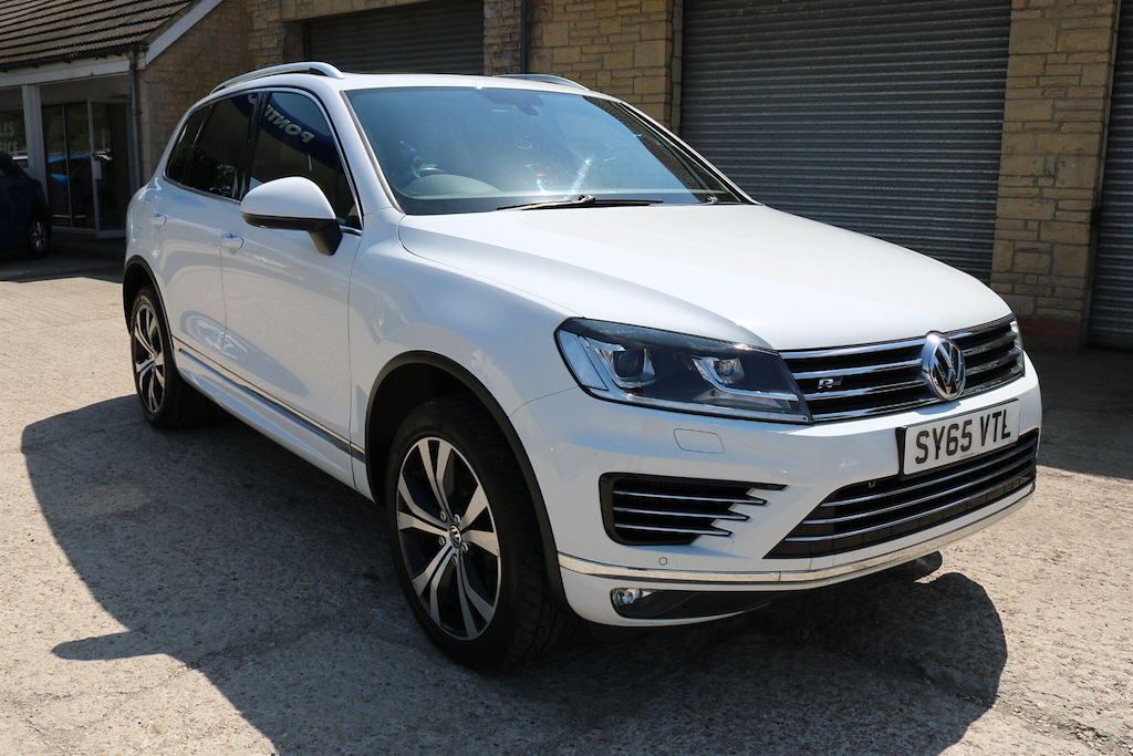 Volkswagen Touareg 3.0 Tdi V6 Bluemotion Tech R-line Tiptronic 4Wd Eu 