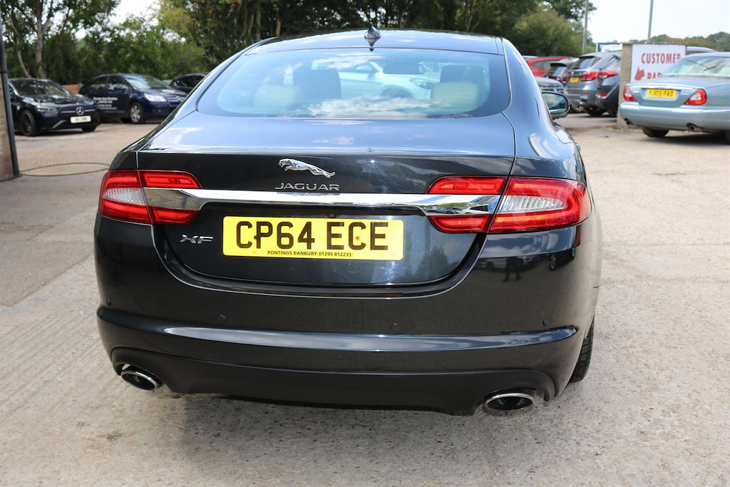 Jaguar XF Green #8