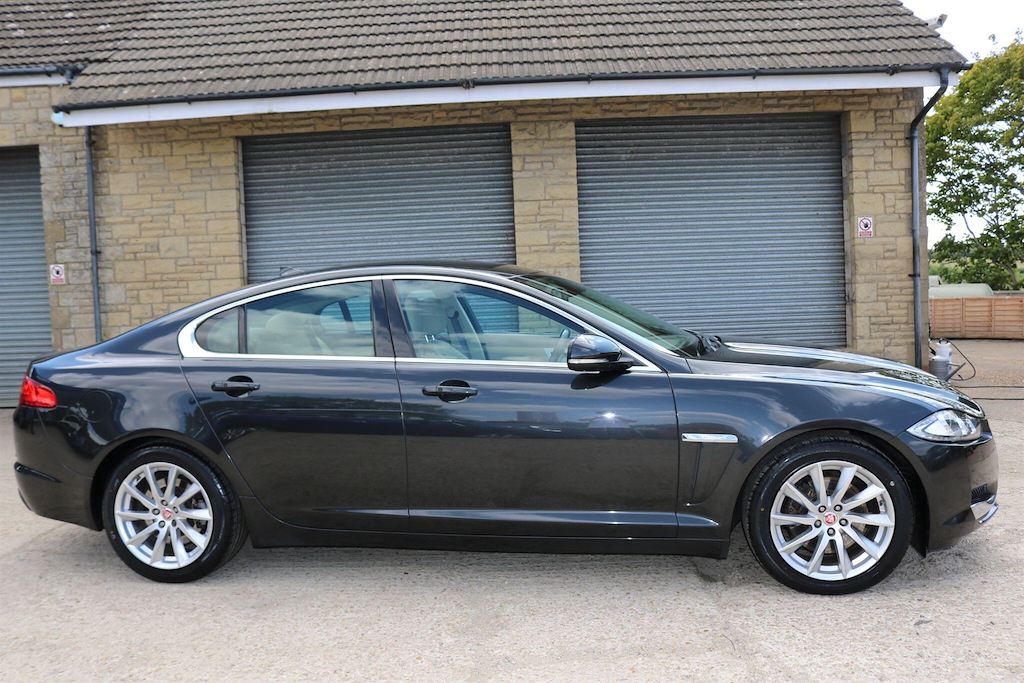Jaguar XF 3.0D V6 Premium Luxury Euro 5 Ss Grey #4