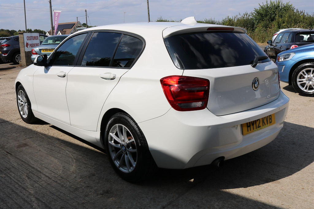 BMW 1 Series Se Black #10