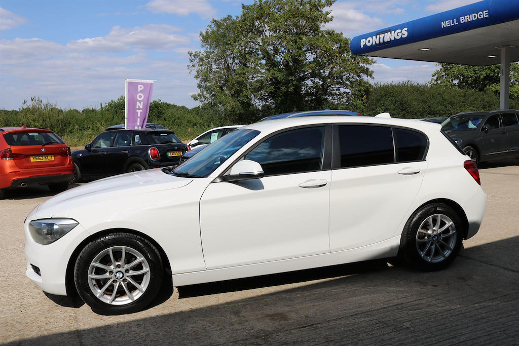 BMW 1 Series Se Black #13