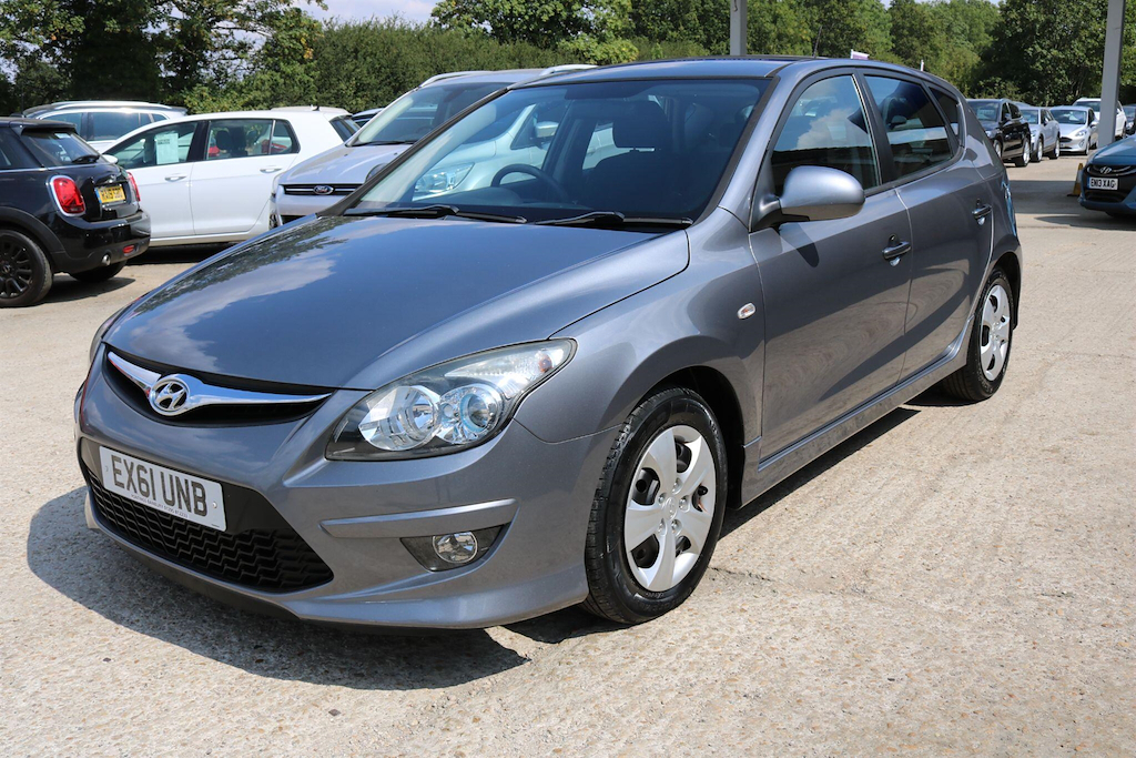 Hyundai I30 Crdi Premium Black #13