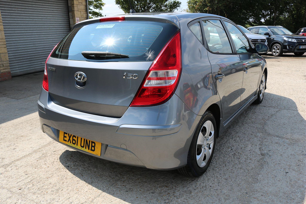 Hyundai I30 1.4 Classic Euro 5 #6