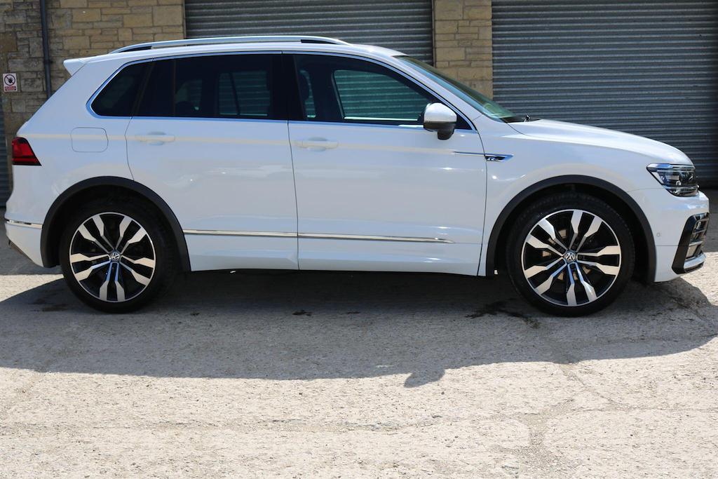 Volkswagen Tiguan 1.5 Tsi Evo R-line Tech Dsg Euro 6 Ss MT69ZYN White #3
