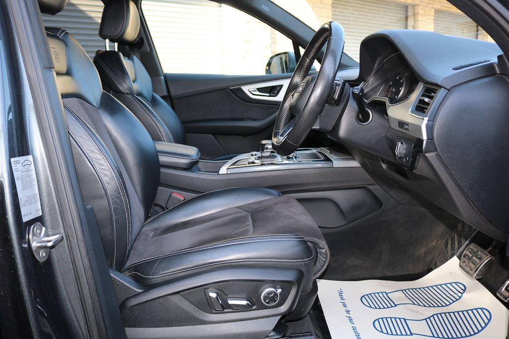Audi Q7 3.0L Tdi Quattro S Line 215 Bhp Black #12
