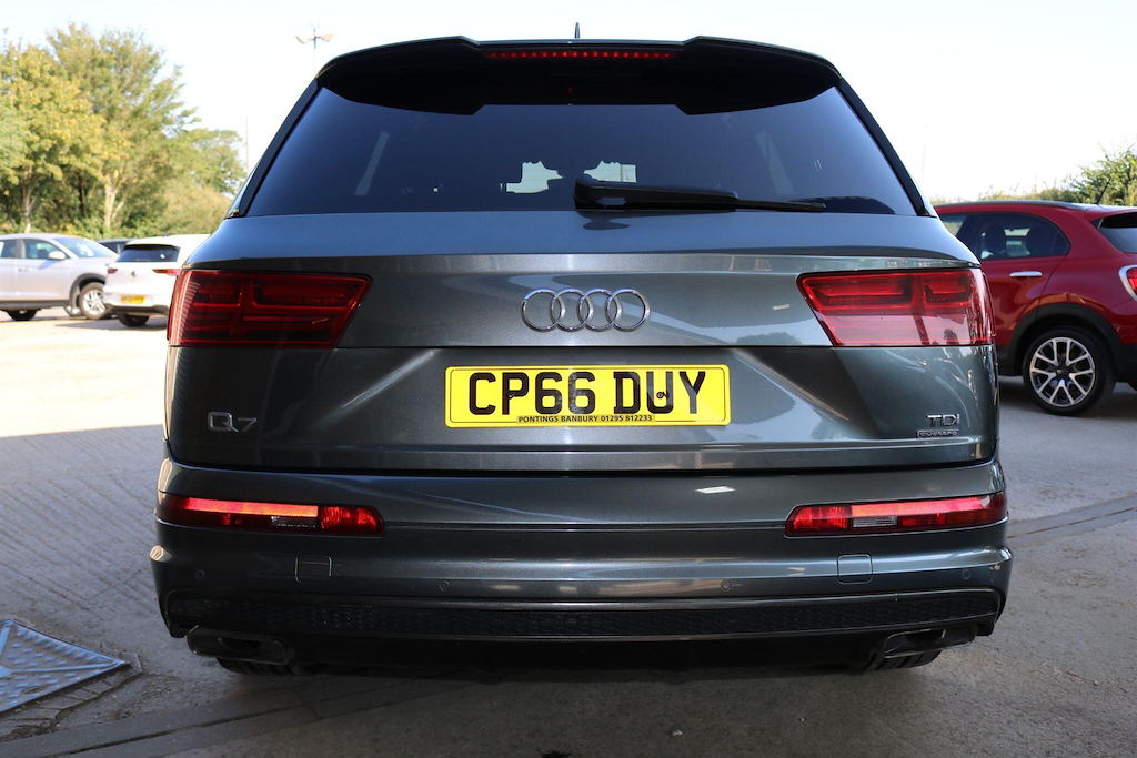 Audi Q7 3.0L Tdi Quattro S Line 215 Bhp Black #9
