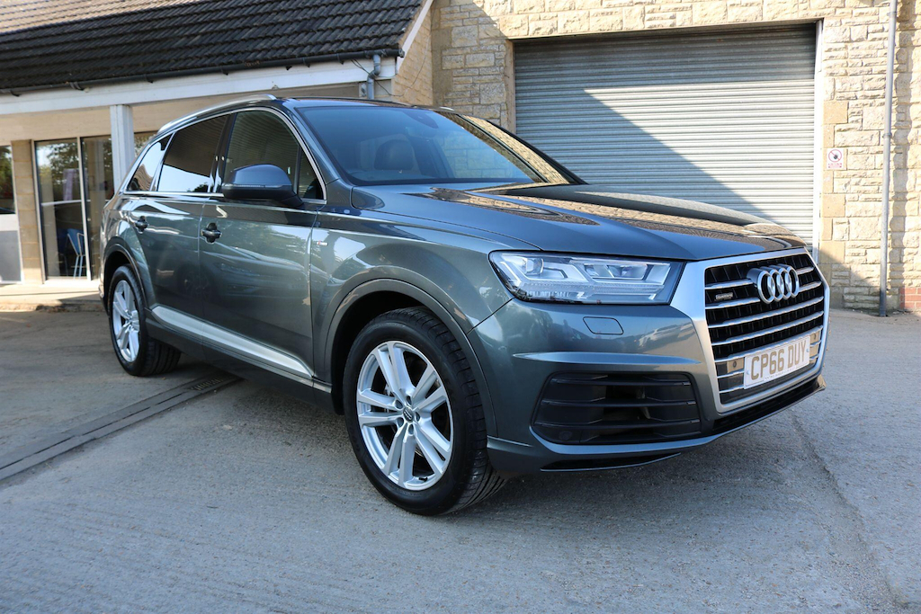 Audi Q7 3.0L Tdi Quattro S Line 215 Bhp Black #7