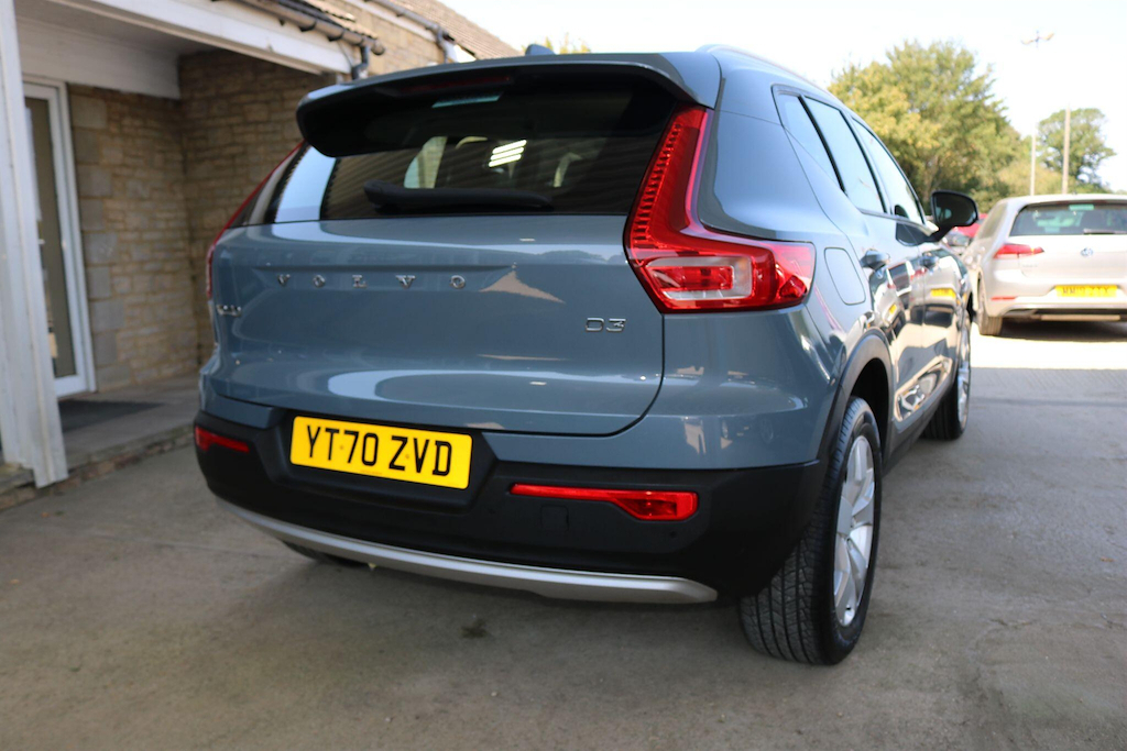 Volvo XC40 2.0 D3 Momentum Euro 6 Ss Grey #5