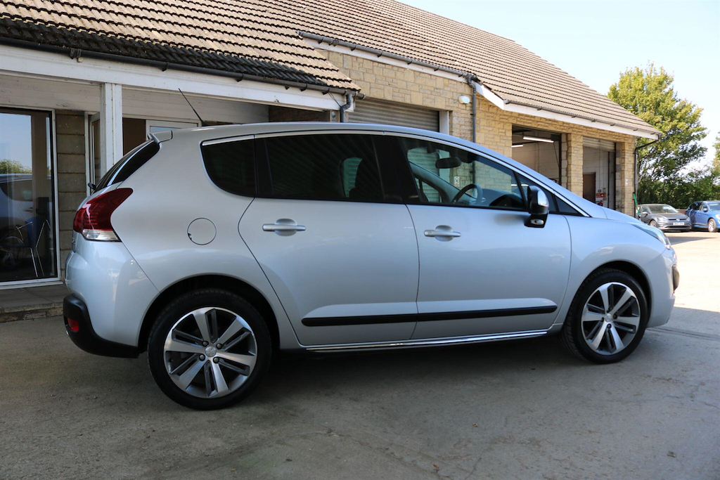 Peugeot 3008 1.6 Bluehdi Allure Eat Euro 6 Ss #2