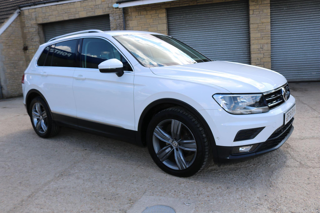 Volkswagen Tiguan 2.0 Tdi Match Euro 6 Ss White #2