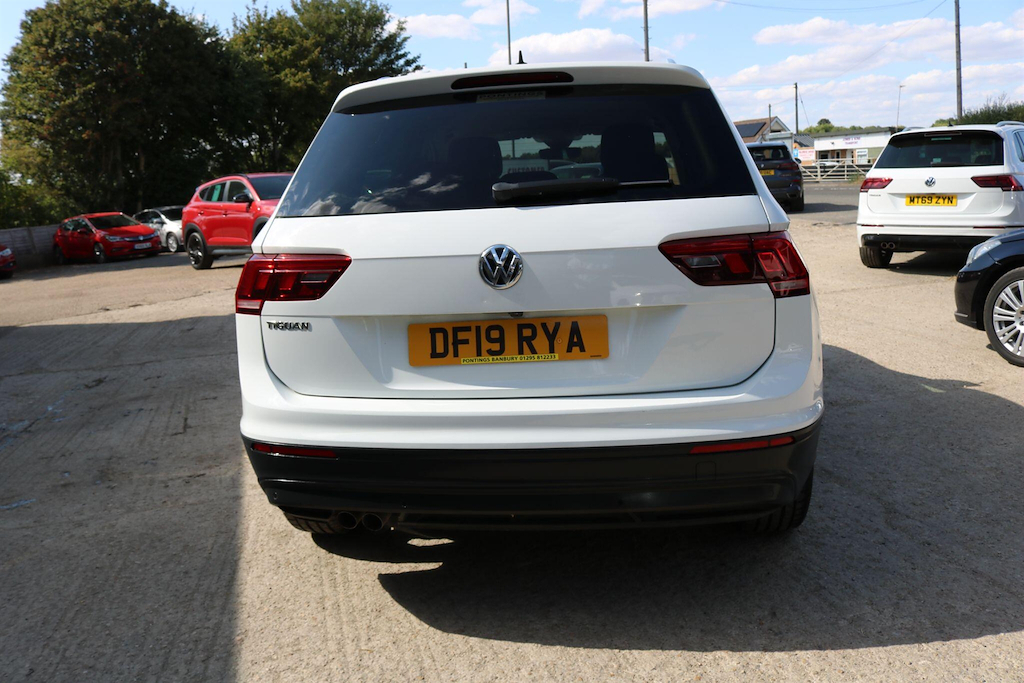 Volkswagen Tiguan 2.0 Tdi Match Euro 6 Ss White #5