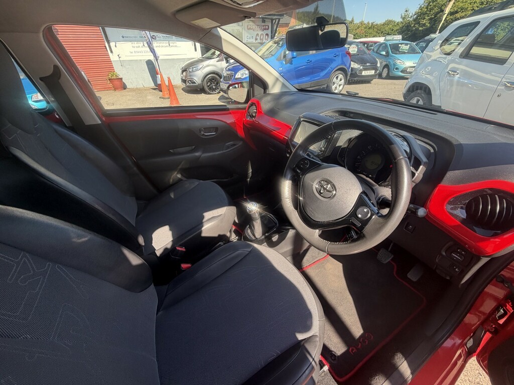 Toyota Aygo Hatchback 1.0 Vvt-i X-pression 2014 FE64UAN Red #5