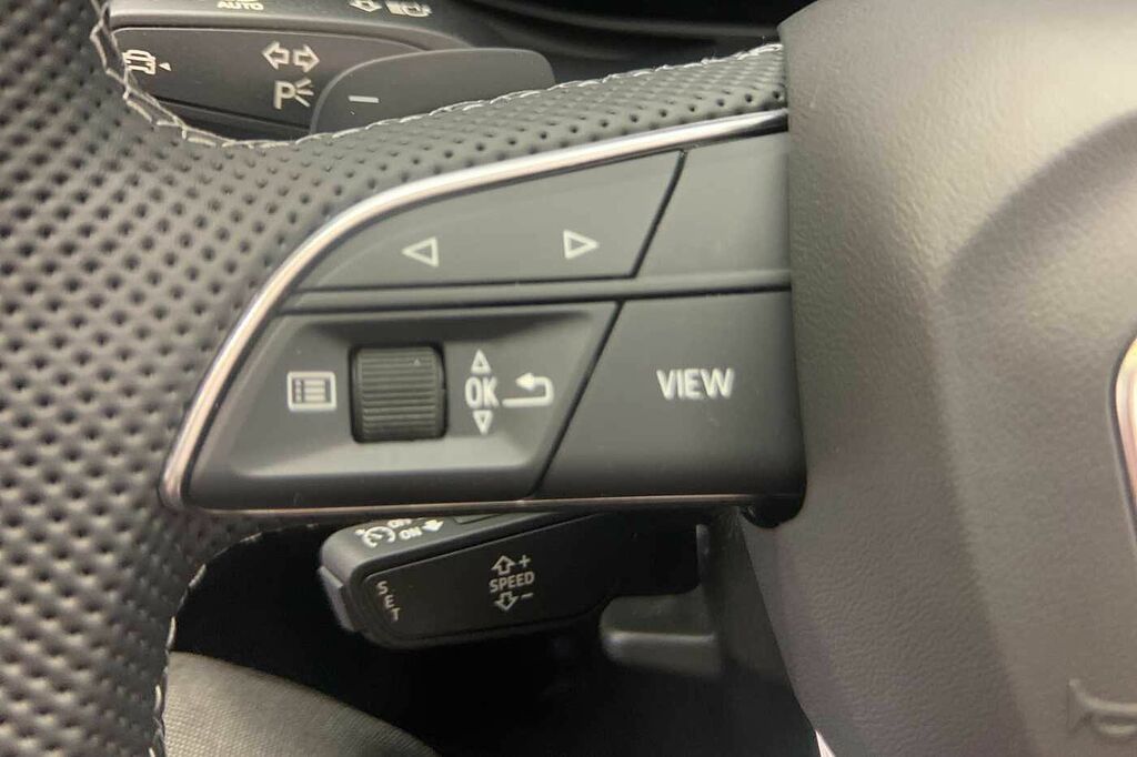 Audi SQ7 Suv Black Edition Tfsi 507 Ps Tiptronic Red #18