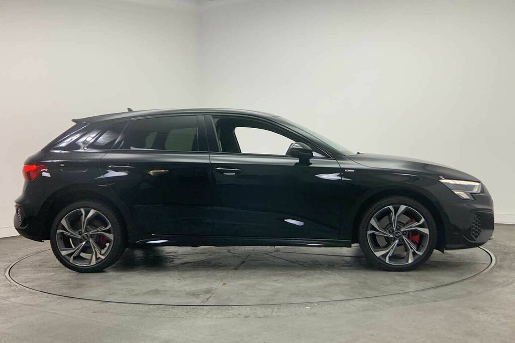 Audi A3 S Line Competition 45 Tfsi E 245 Ps S Tronic - 202 Black #4