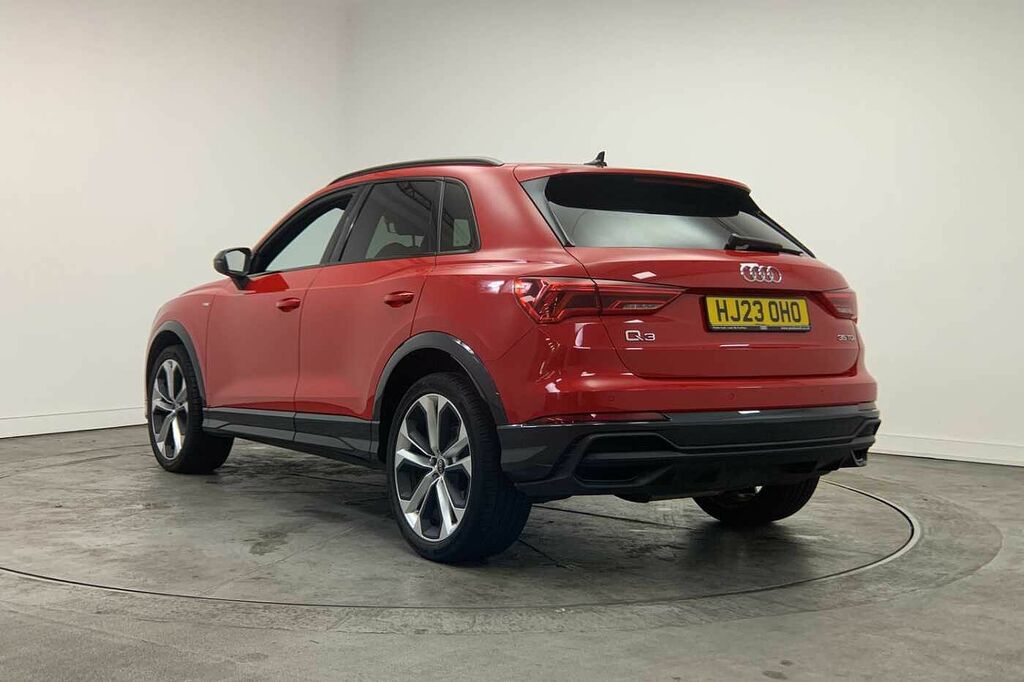 Audi Q3 Black Edition 35 Tdi 150 Ps S Tronic - 2023 HJ23OHO Red #3