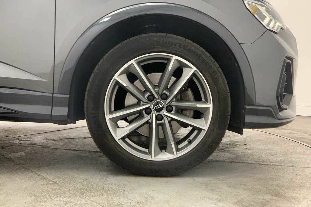 Audi Q3 Black Edition 40 Tfsi Quattro 190 Ps S Tronic - 20 HJ22LFZ Grey #5