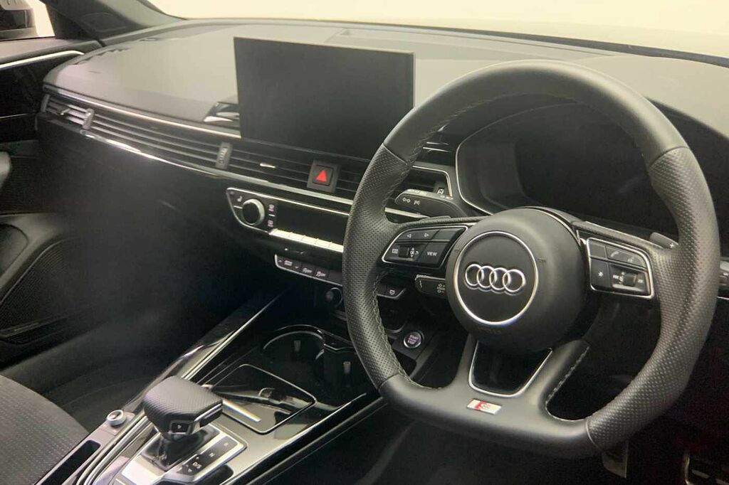 Audi A4 Black Edition 40 Tfsi 204 Ps S Tronic - 2022 VK72WTU Black #6