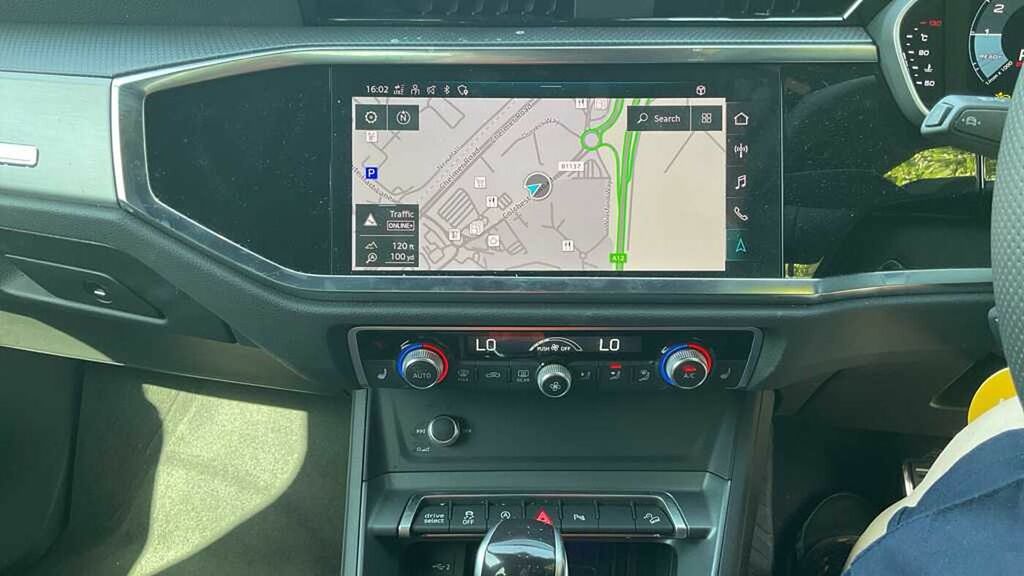 Audi Q3 S Line 35 Tfsi 150 Ps S Tronic Grey #3