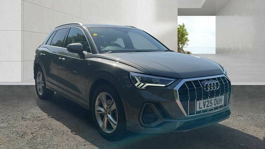 Audi Q3 S Line 35 Tfsi 150 Ps S Tronic Grey