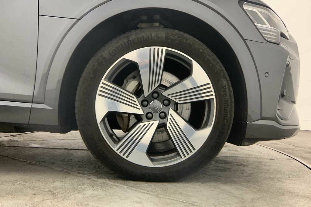 Audi E-tron Sportback S Line 55 Quattro 300,00 Kw Grey #5